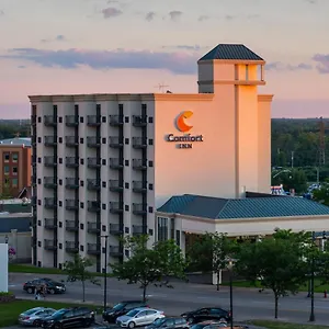 comfort-inn-fallsview.niagara-fallshotels.com/